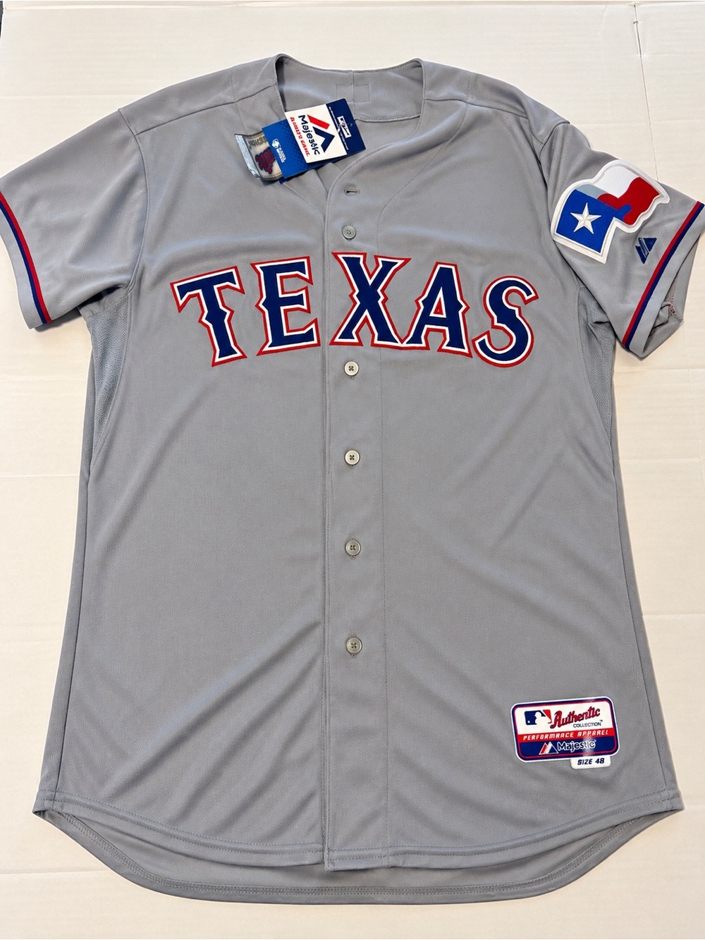 Texas Rangers Majestic Authentic Collection Cool Base Jersey Size 48 NWT